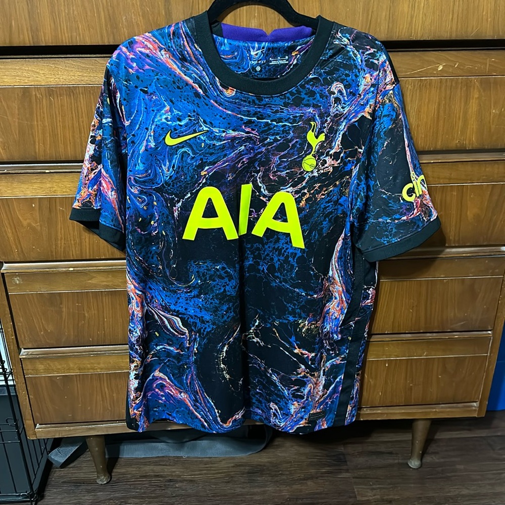 Tottenham Hotspurs jersey
